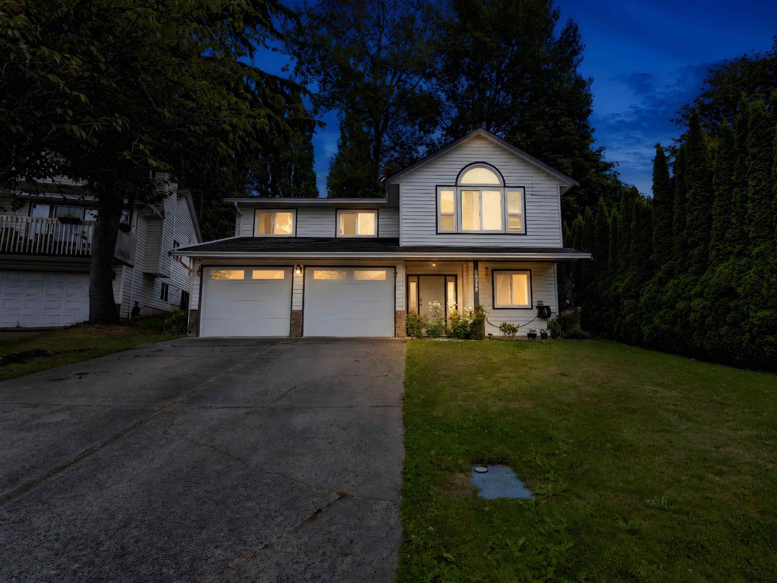 10258 Sheaves Court Property Photo 3