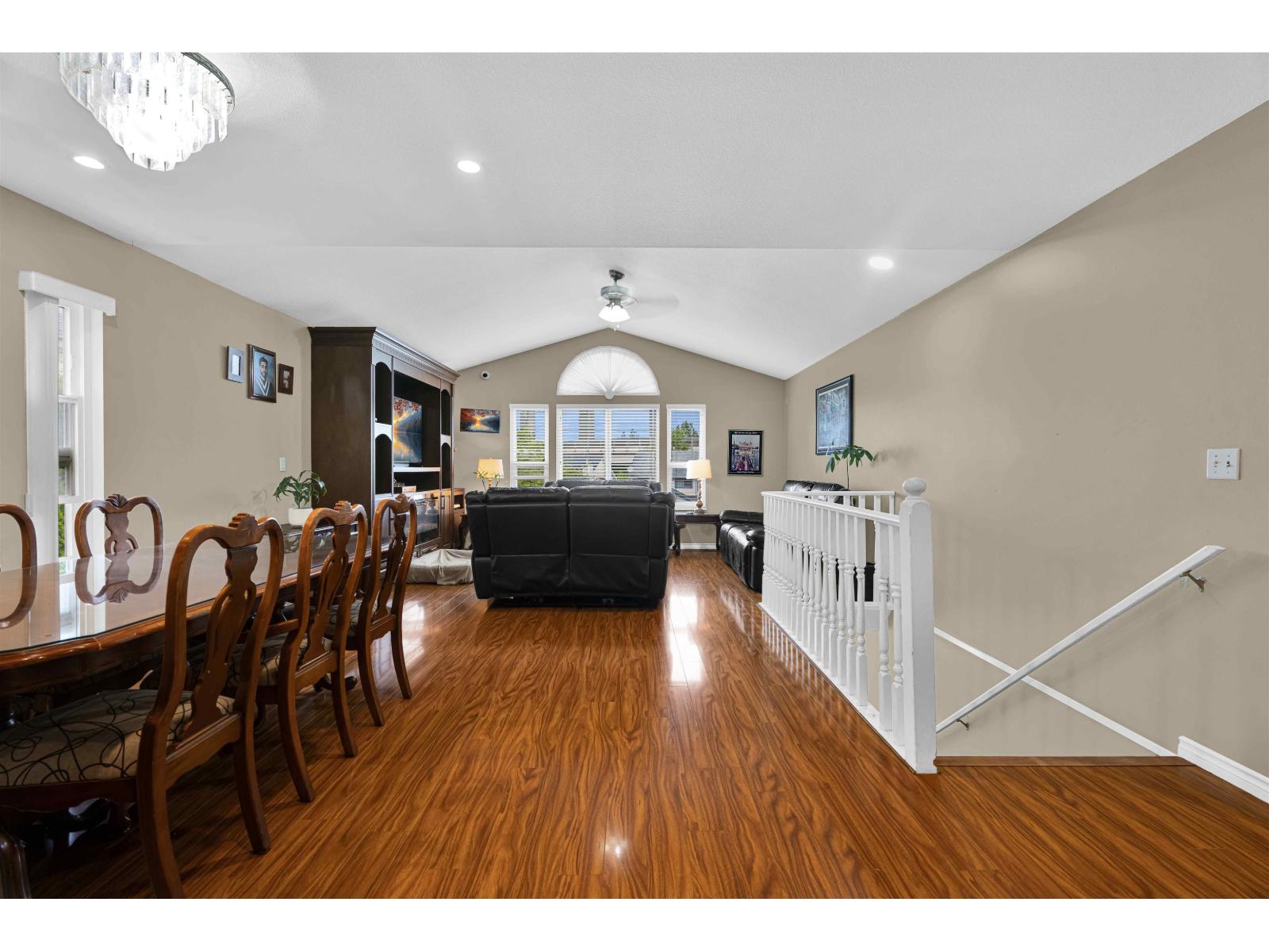 10258 Sheaves Court Property Photo 10