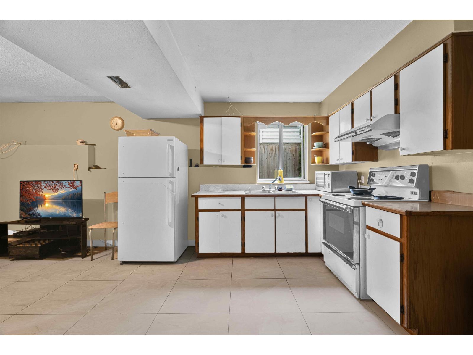 10258 Sheaves Court Property Photo 29