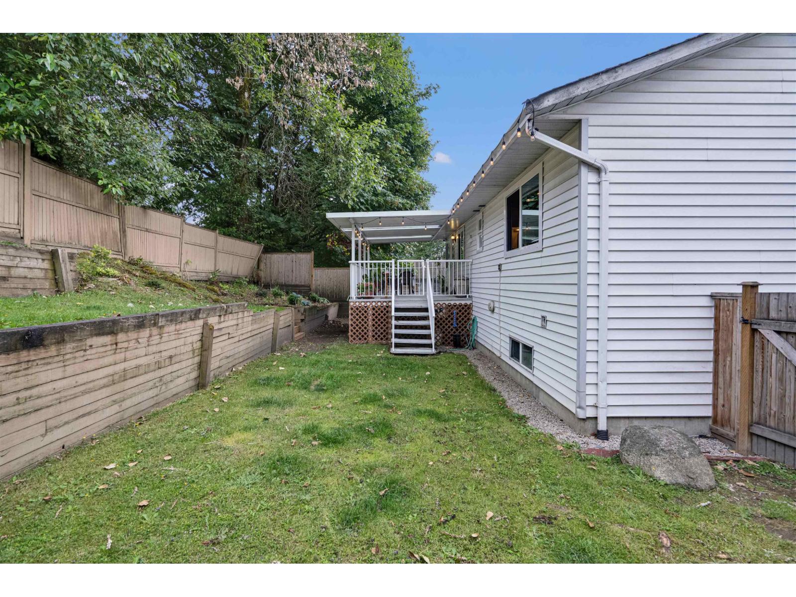 10258 Sheaves Court Property Photo 40