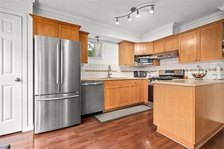 40 12738 66 Avenue Property Photo 5