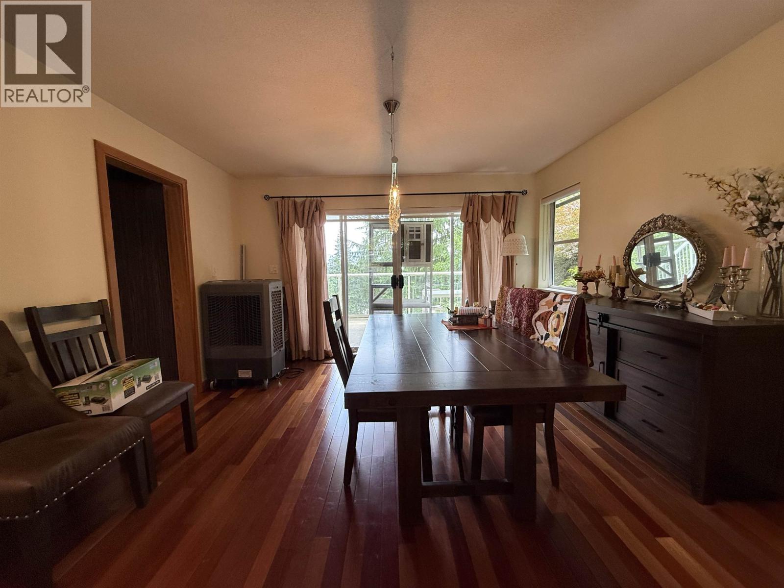 3938 Braemar Place Property Photo 9