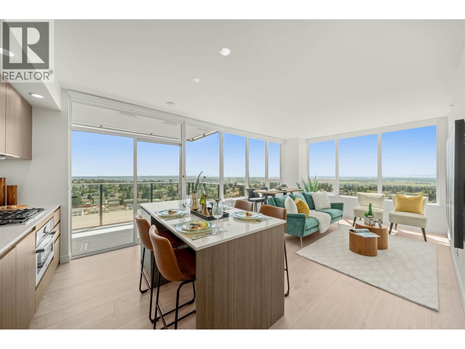 1904 6463 SILVER AVENUE Property Photo 1