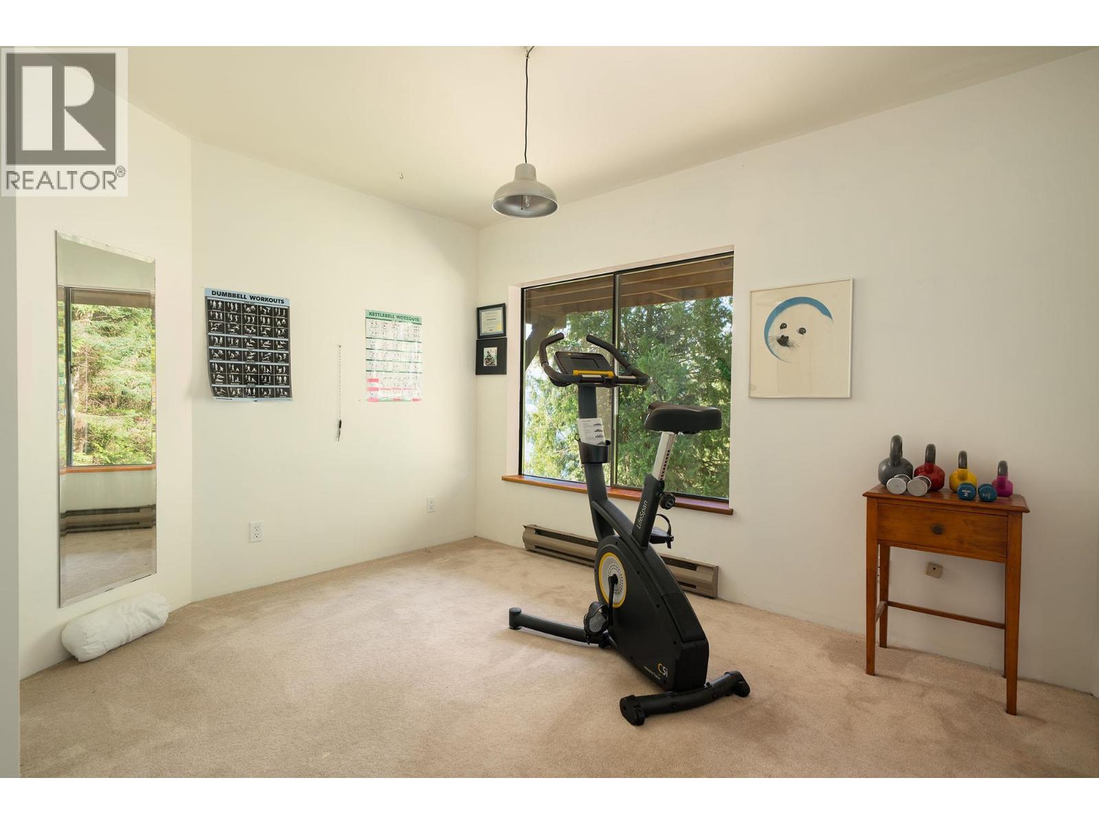 990 Windjammer Road Property Photo 22