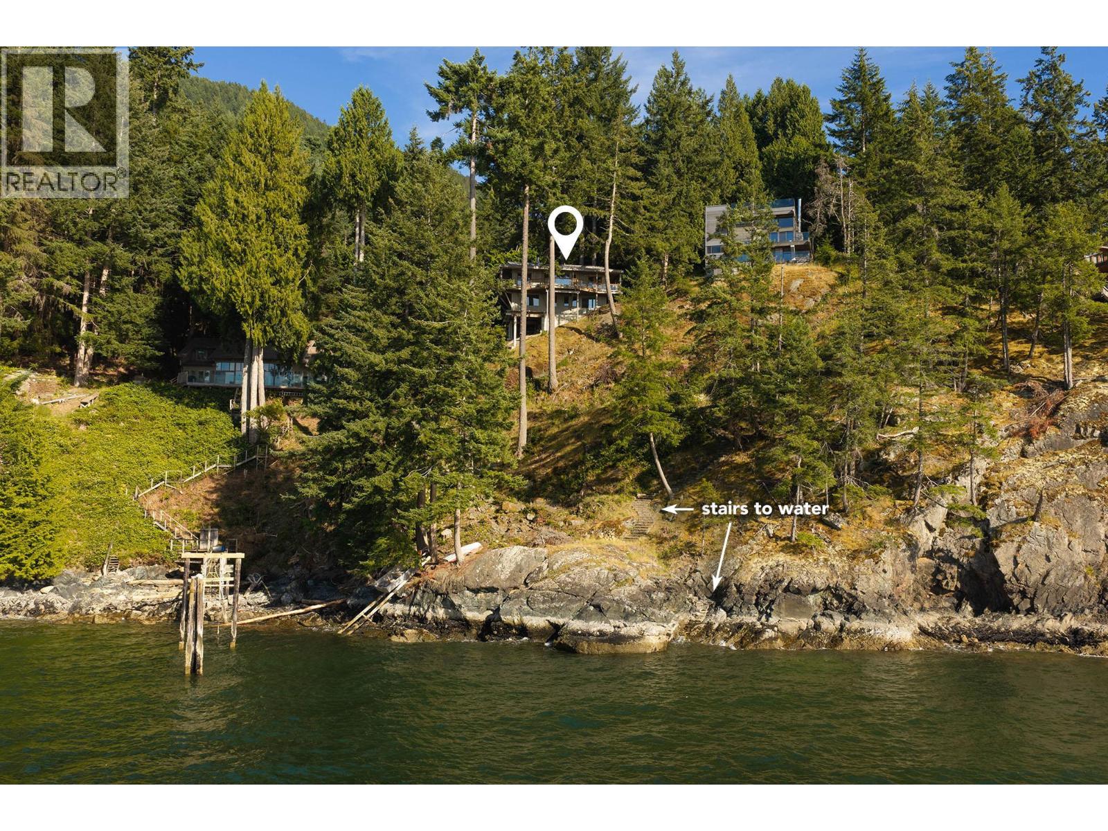 990 Windjammer Road Property Photo 32