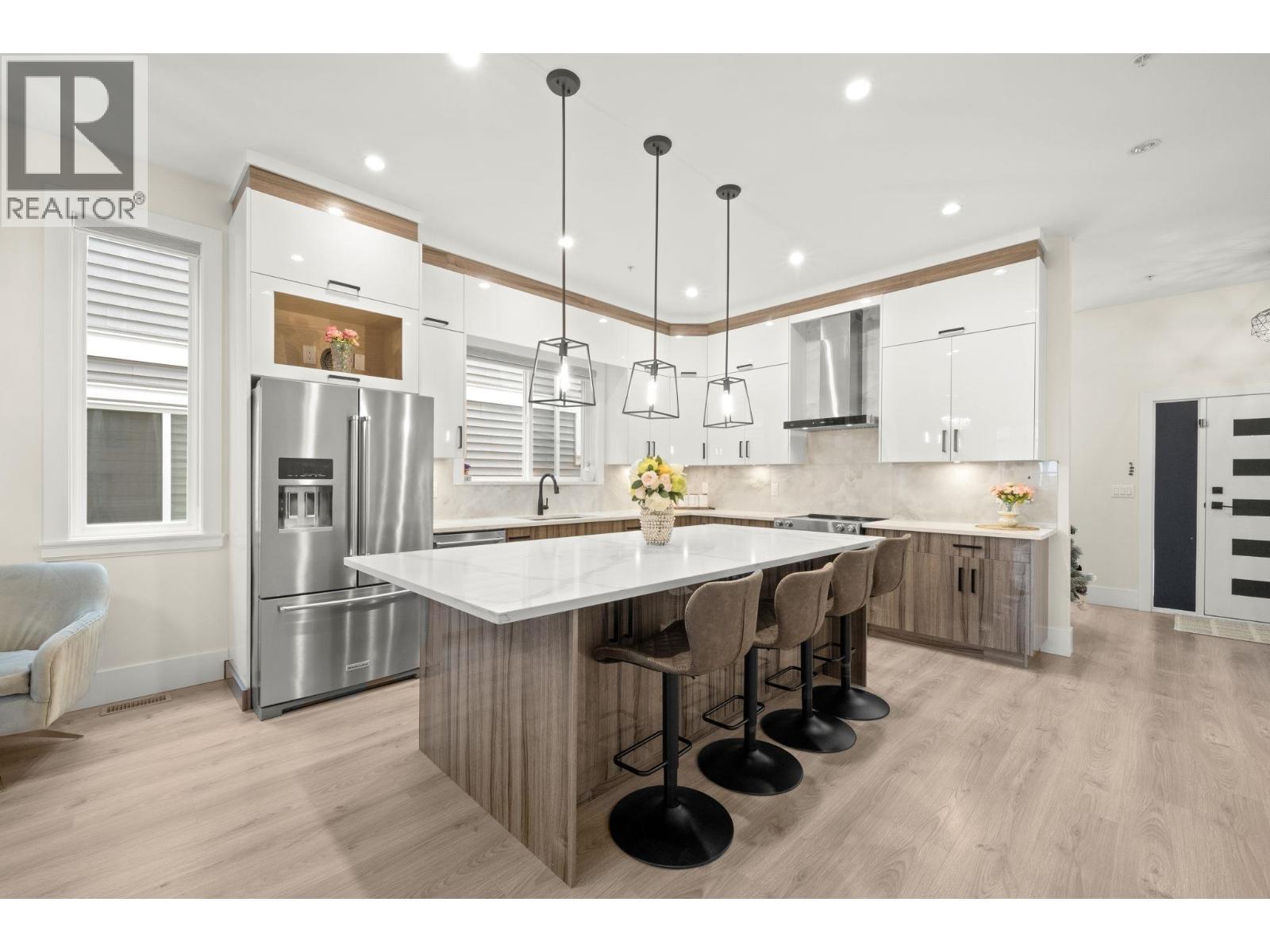 11042 240 STREET
