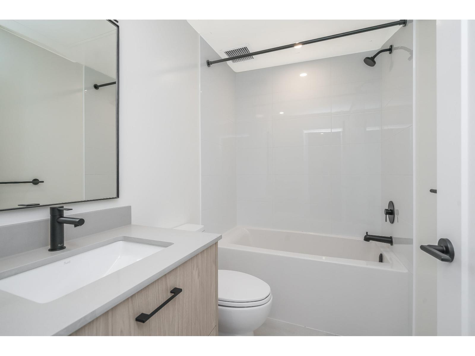 309 27215 Aldergrove Town Centre Drive Property Photo 17