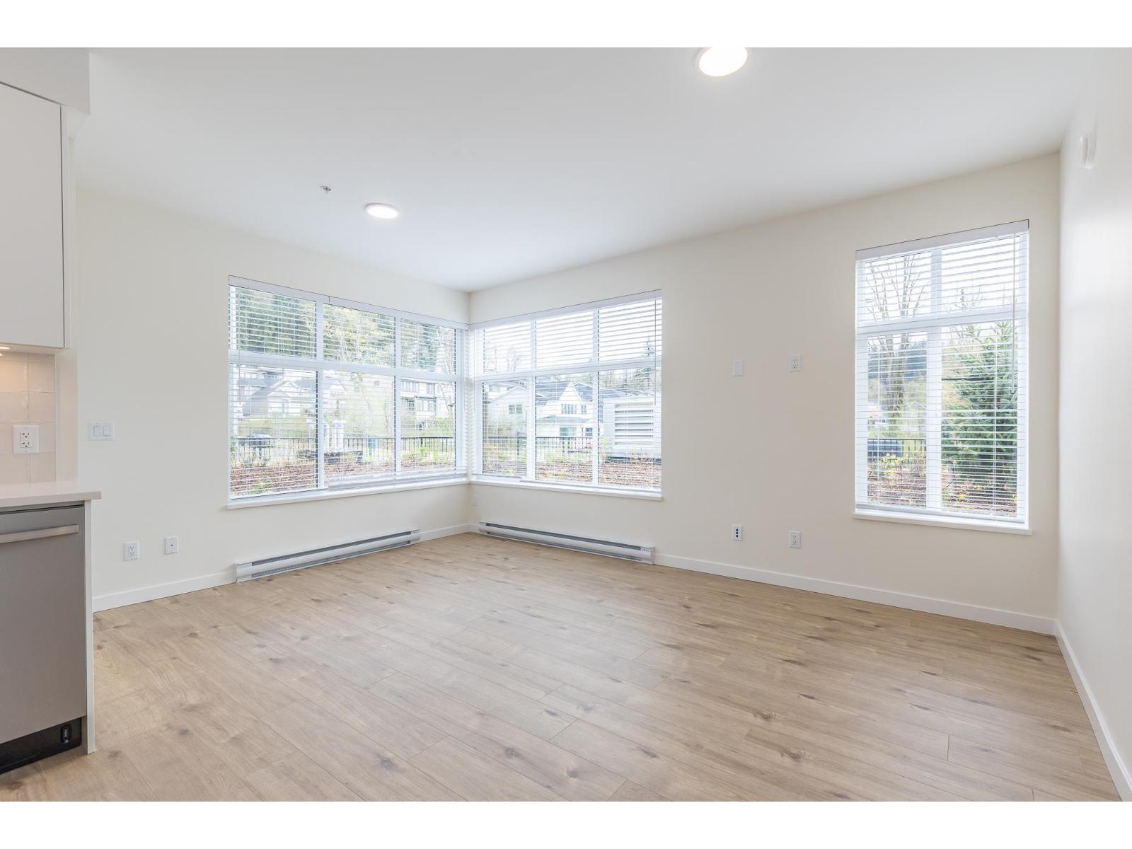 112 33920 Best Avenue Property Photo 11