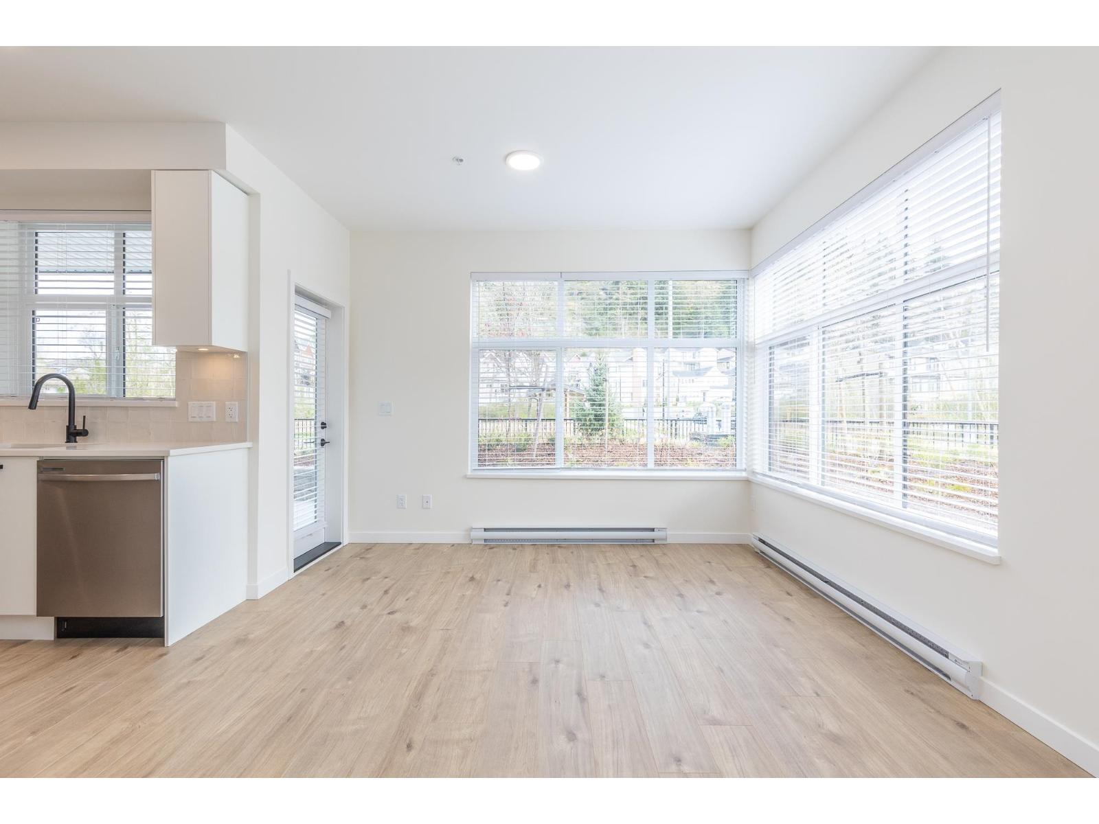 112 33920 Best Avenue Property Photo 14