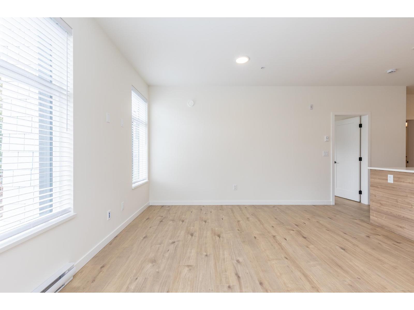 112 33920 Best Avenue Property Photo 15