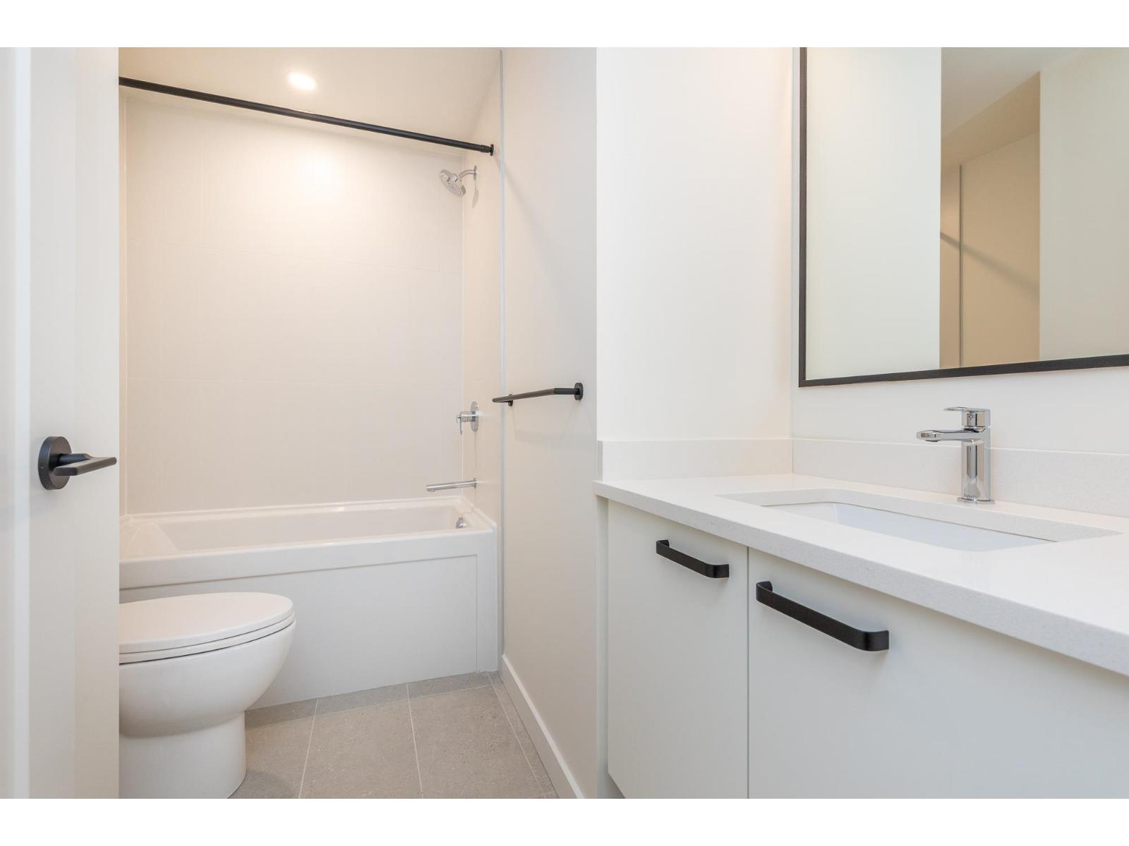112 33920 Best Avenue Property Photo 25