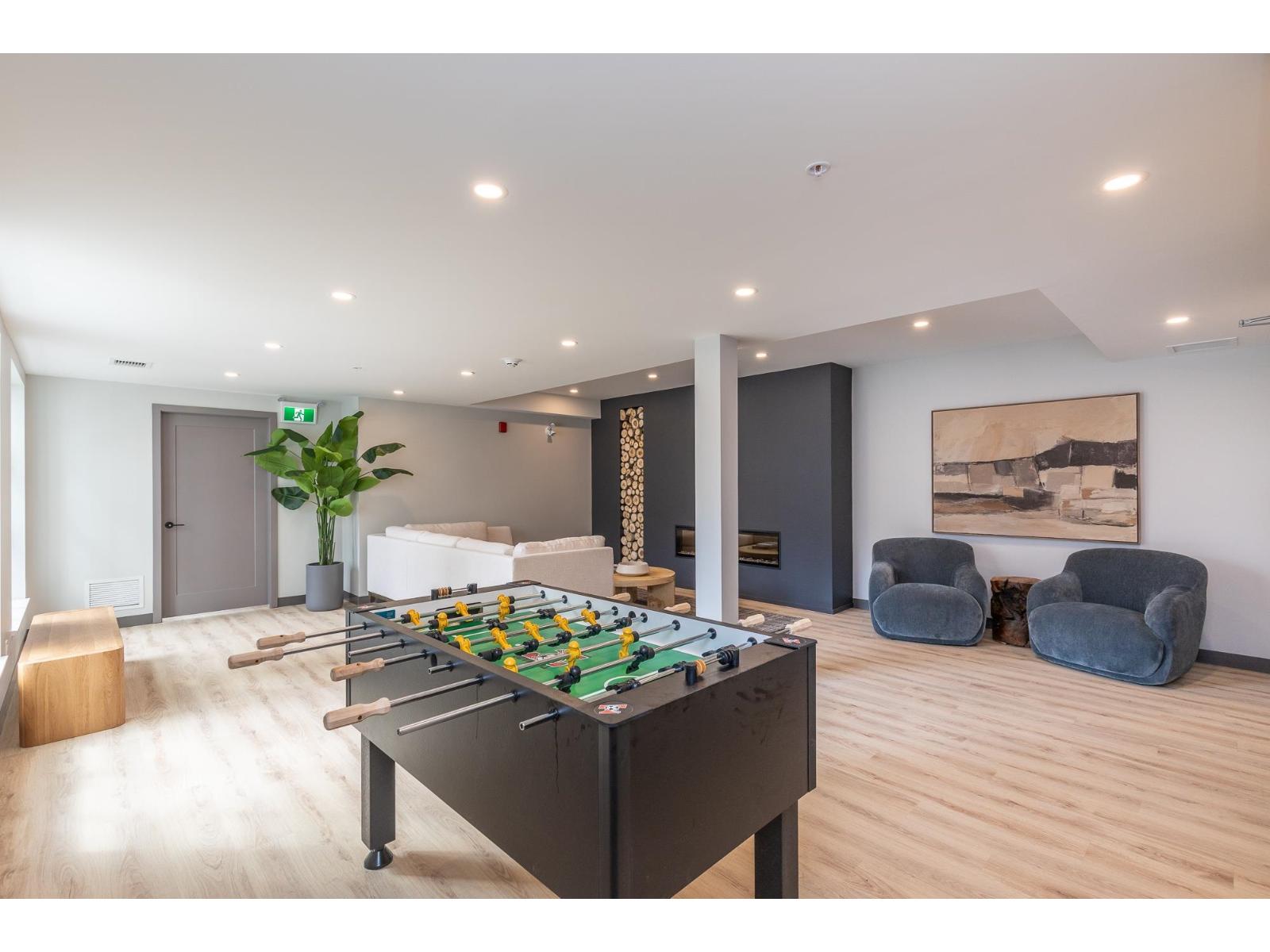 112 33920 Best Avenue Property Photo 27