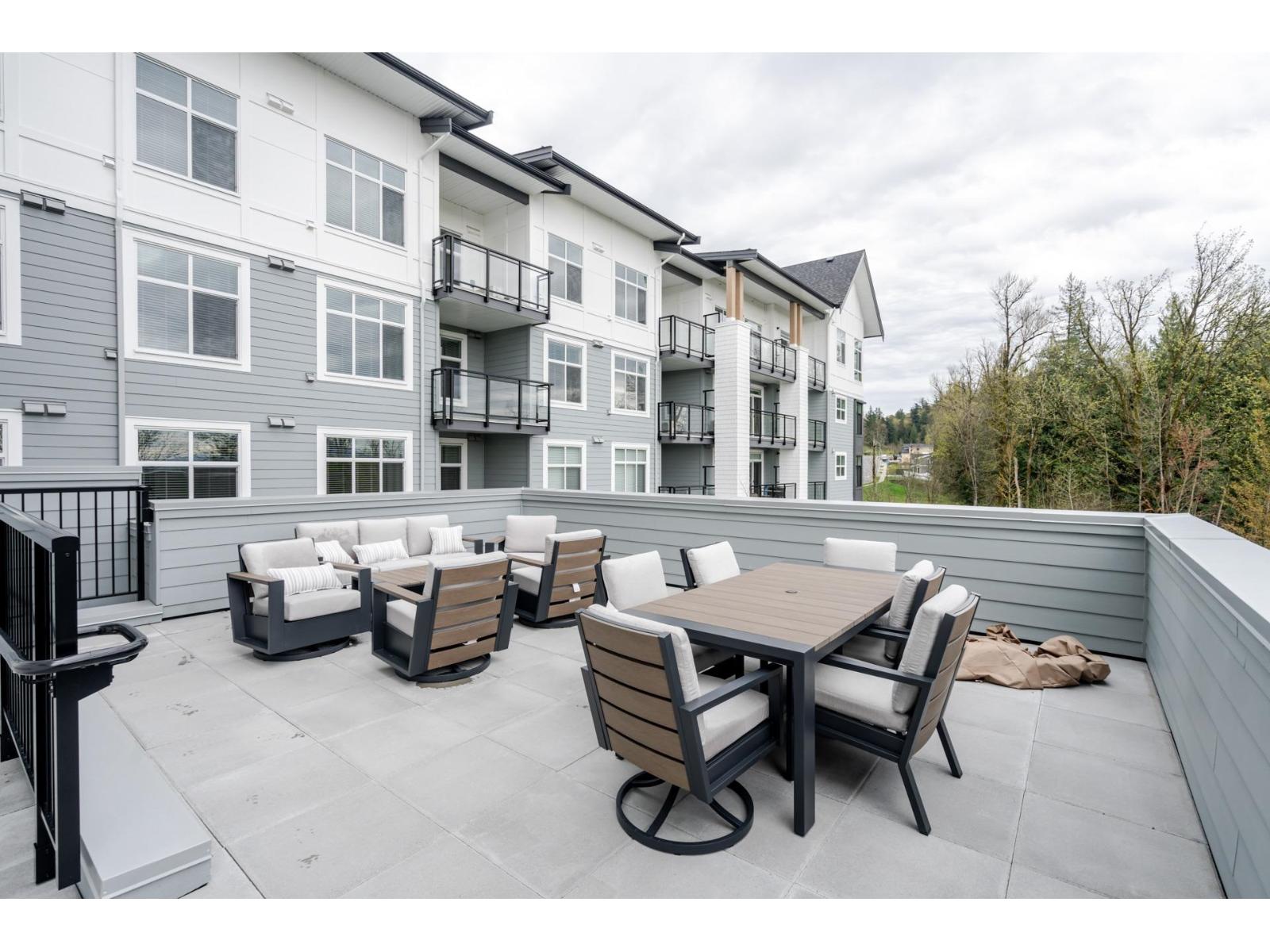 112 33920 Best Avenue Property Photo 37