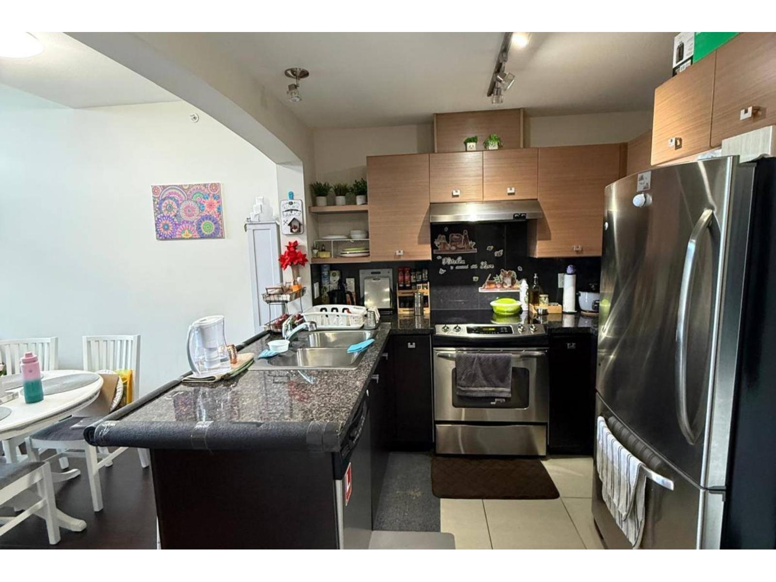 412 6628 120 Street Property Photo 8