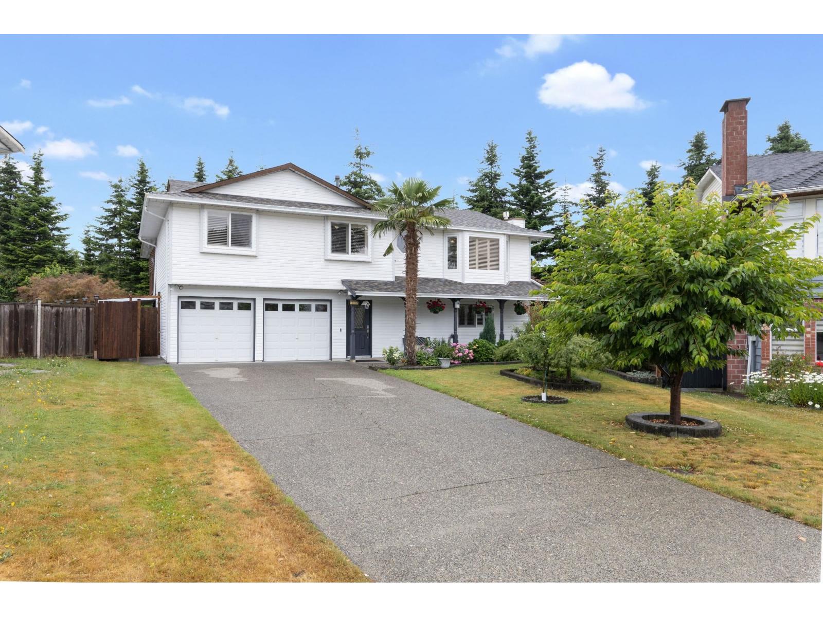 13251 82b Avenue Property Photo 1