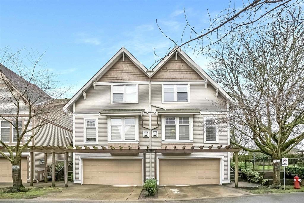 5 6588 188 Street Property Photo 1