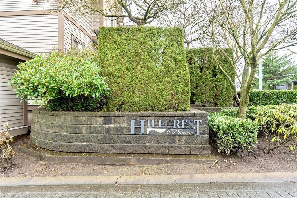5 6588 188 Street Property Photo 23