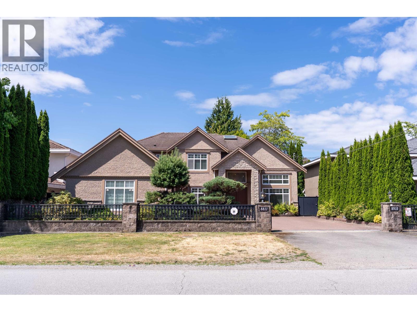 8811 MINLER ROAD Property Photo 1