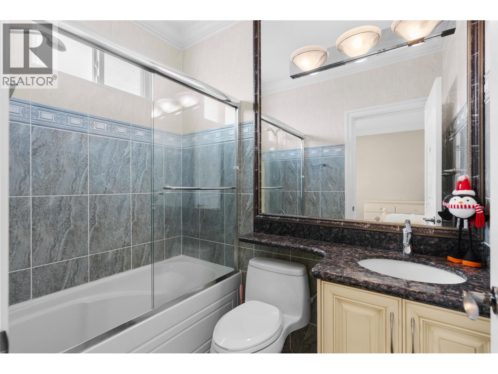 8811 Minler Road Property Photo 22