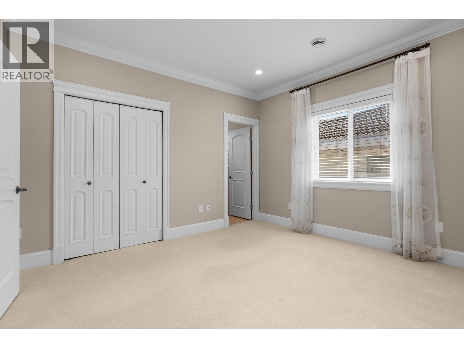 8811 Minler Road Property Photo 24