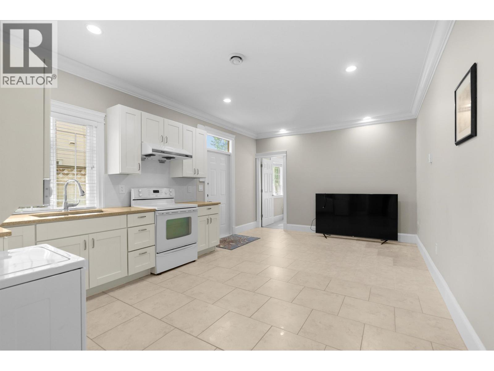 8811 Minler Road Property Photo 30
