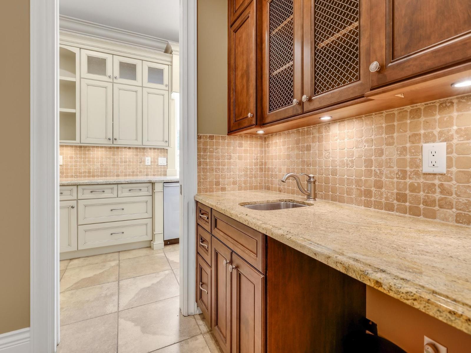 13464 Vine Maple Drive Property Photo 13