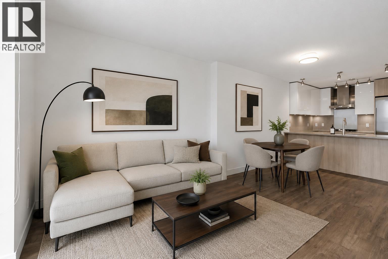 1608 3007 GLEN DRIVE Property Photo 1