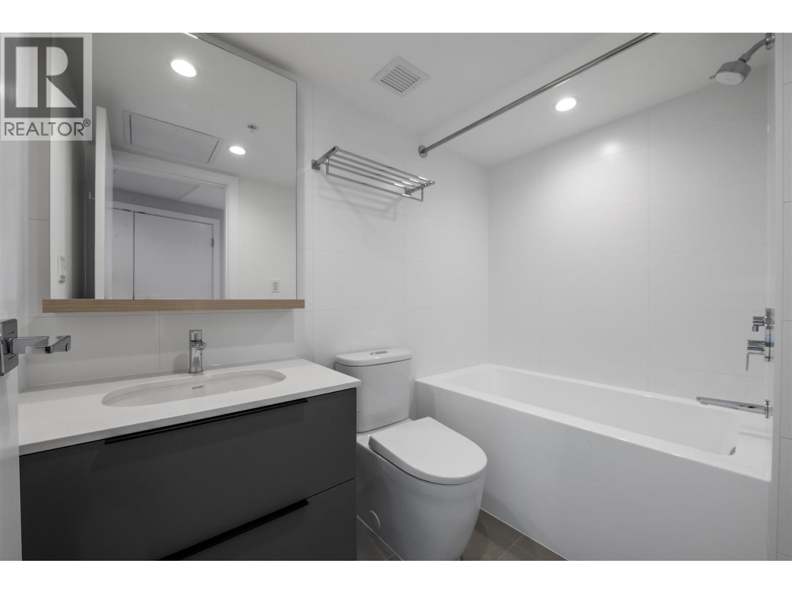 2609 567 Emerson Street Property Photo 12
