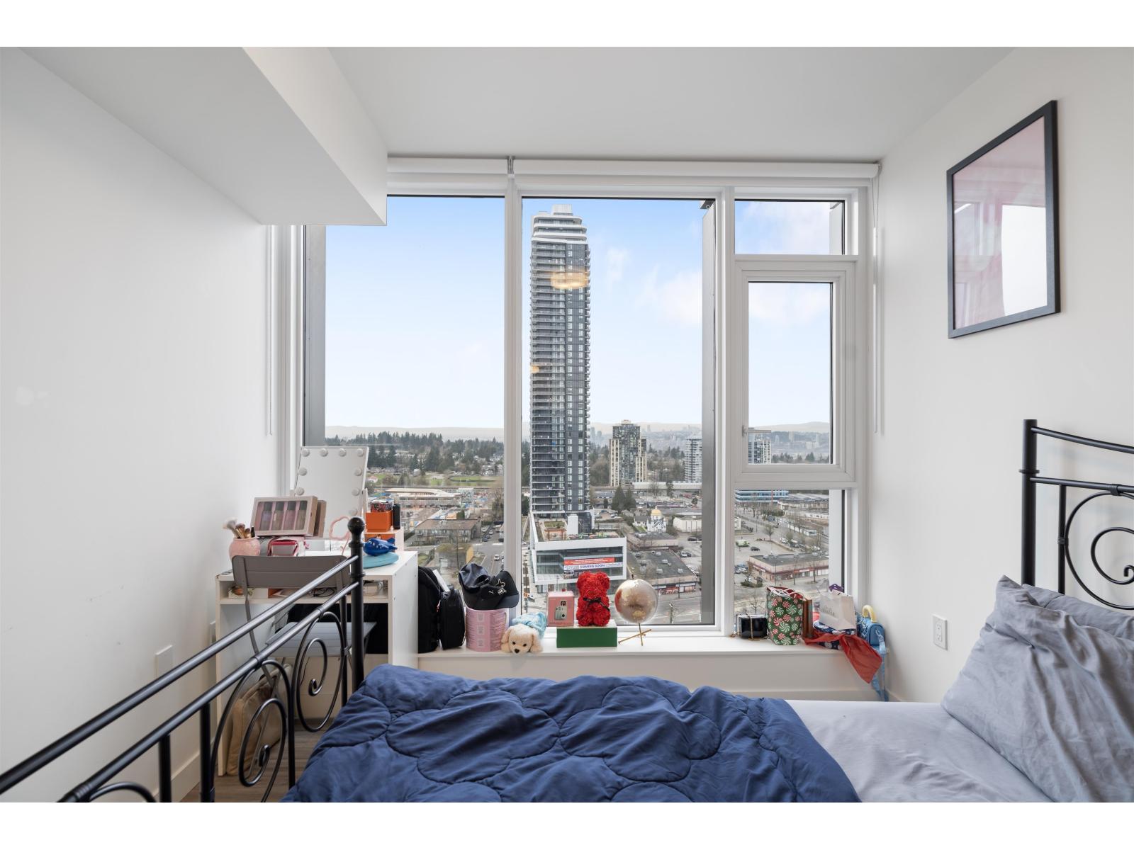 1605 13675 107a Avenue Property Photo 11