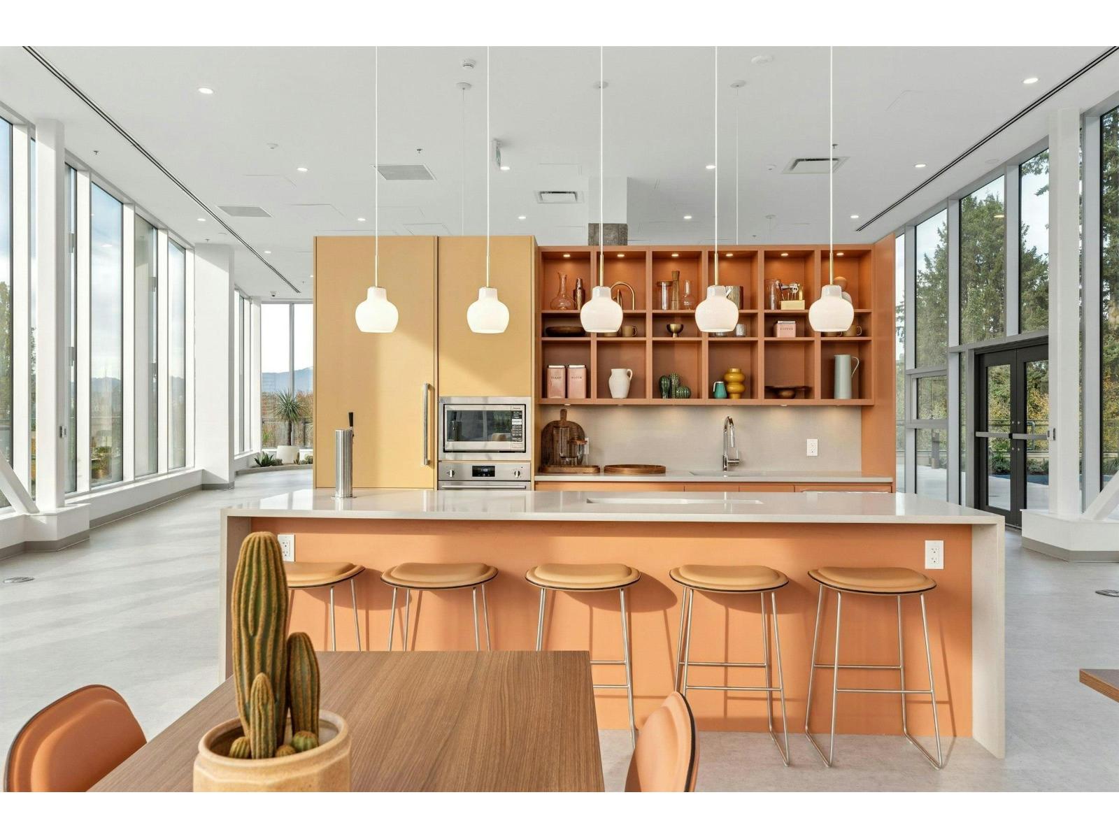1605 13675 107a Avenue Property Photo 20