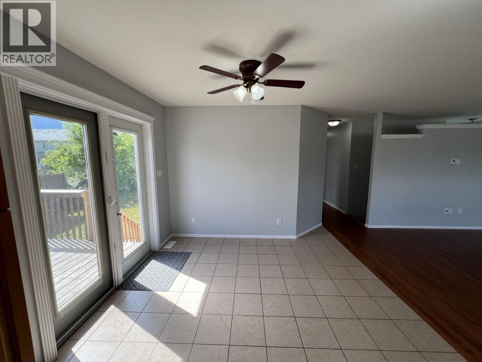 5213 Hallmark Crescent Property Photo 10