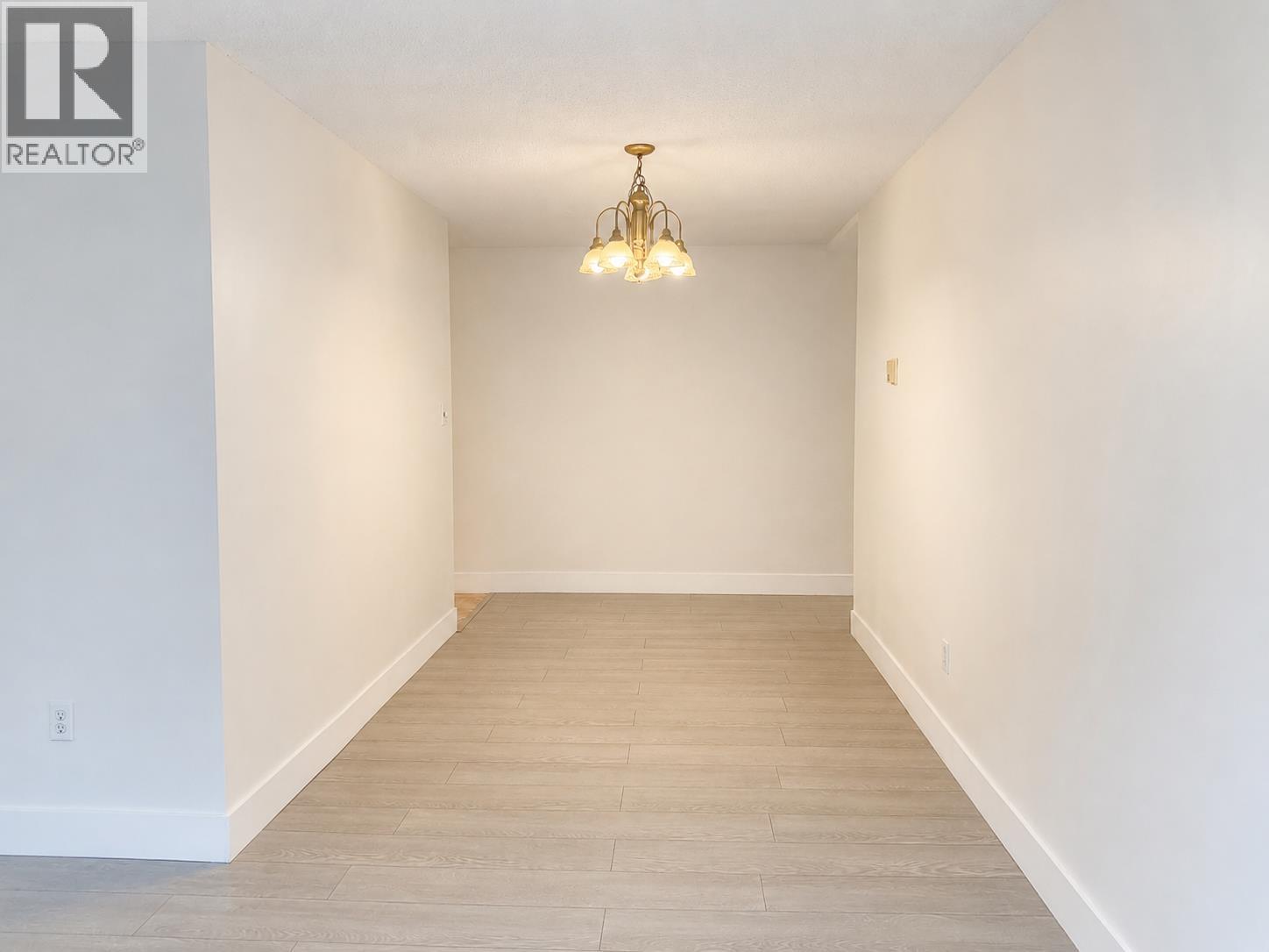 123 8051 Ryan Road Property Photo 10