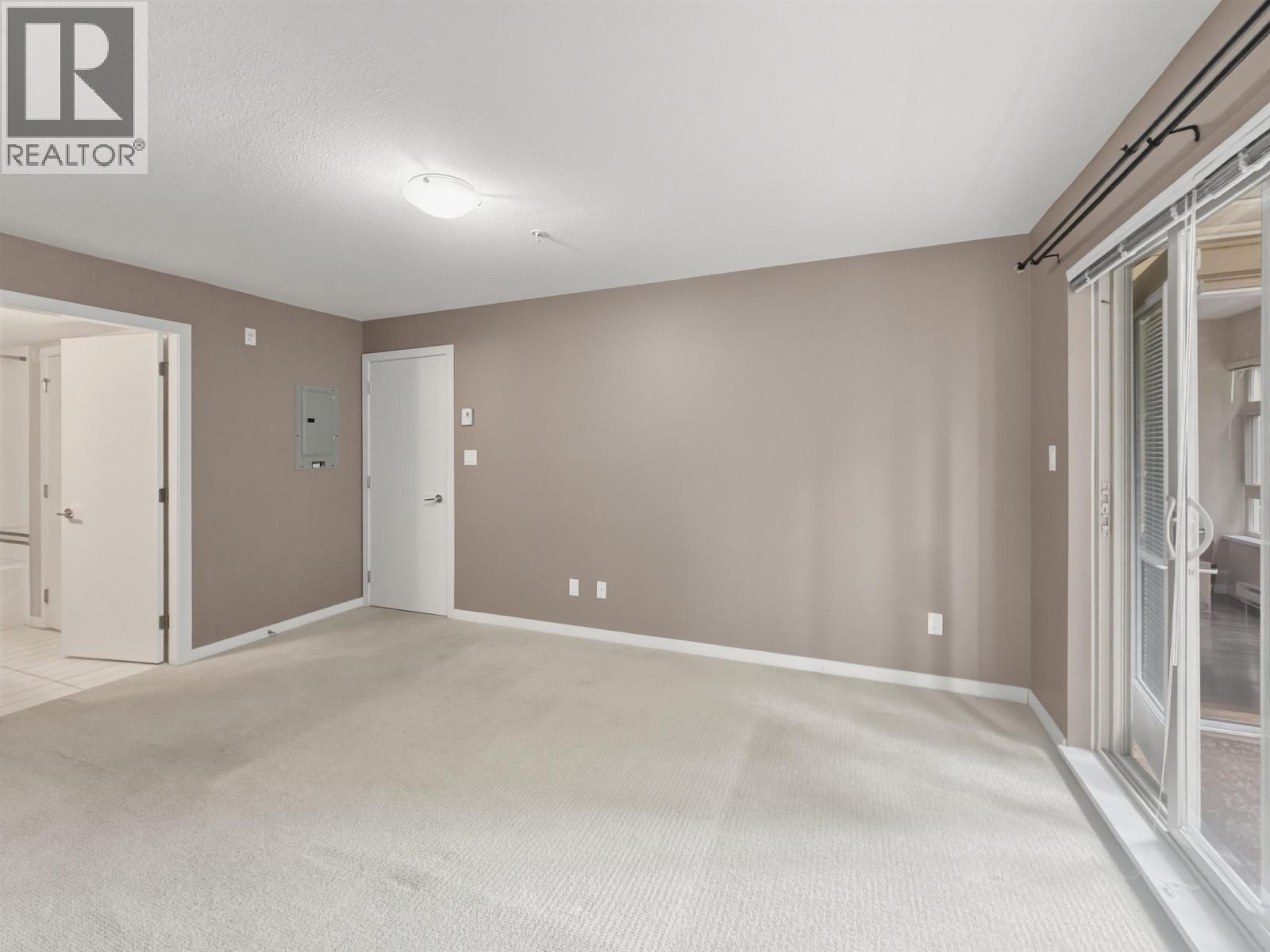209 7337 Macpherson Avenue Property Photo 20