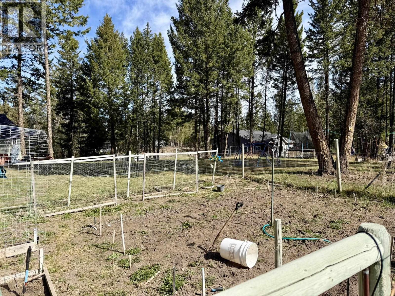 4745 Anzeeon Road Property Photo 8