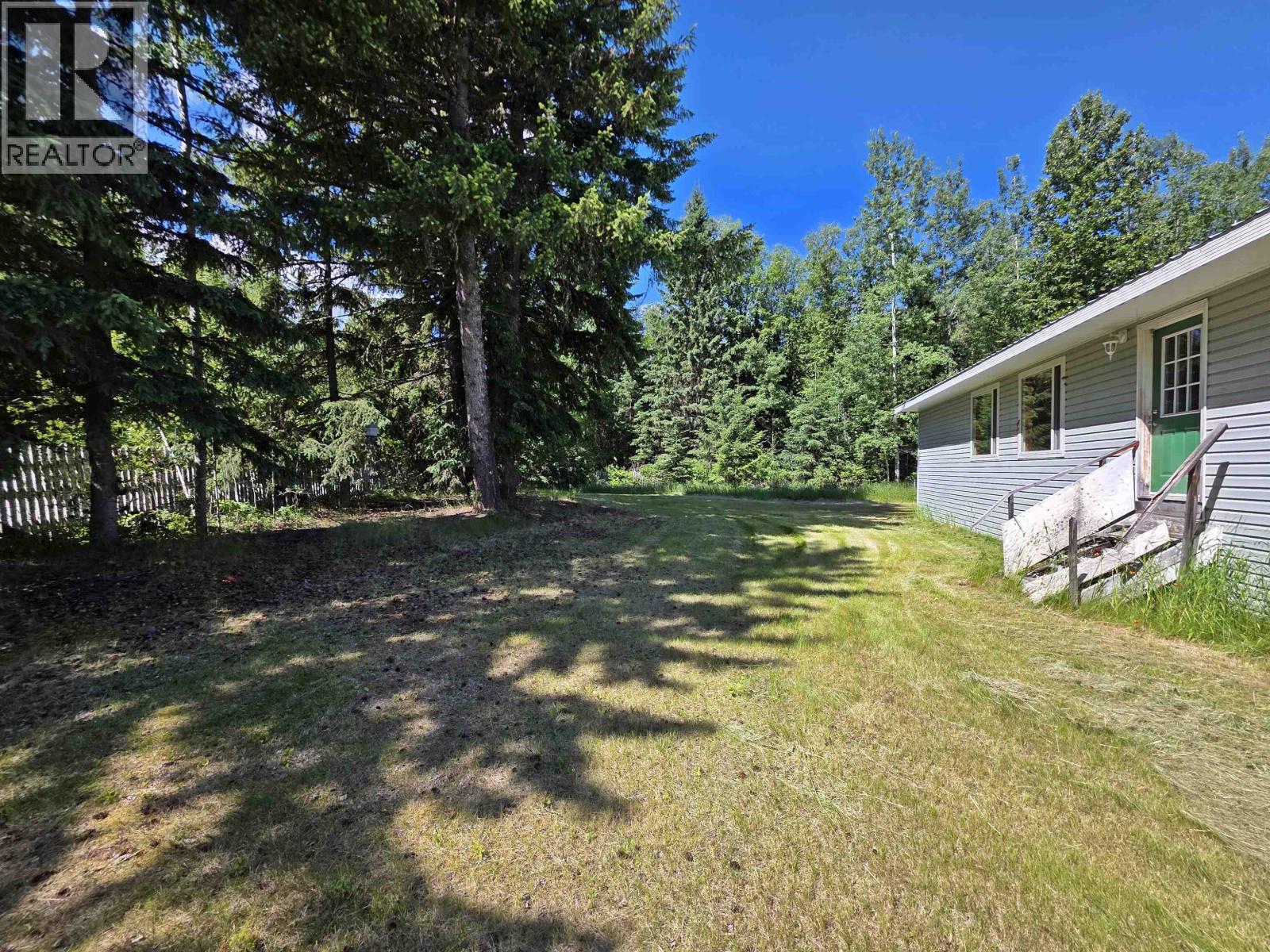 2962 Stebbe Road Property Photo 2