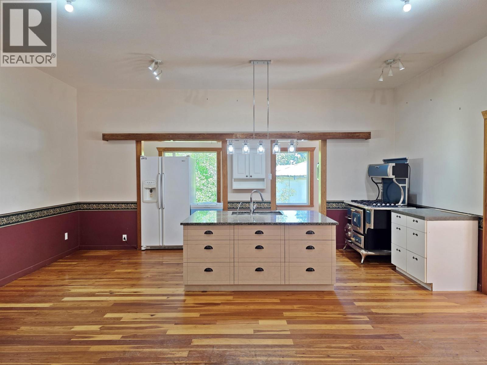 2962 Stebbe Road Property Photo 8