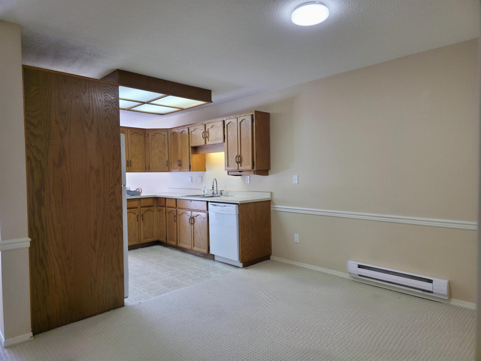 13 33123 George Ferguson Way Property Photo 14