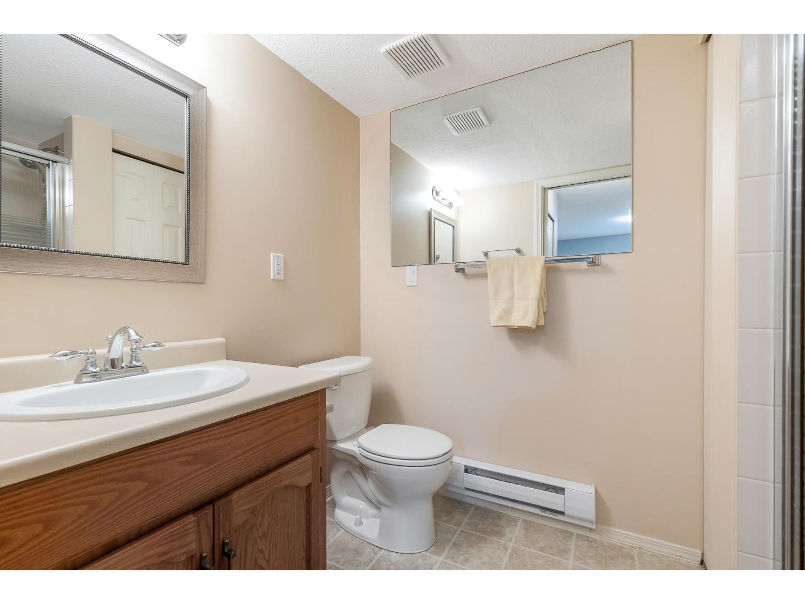 13 33123 George Ferguson Way Property Photo 22