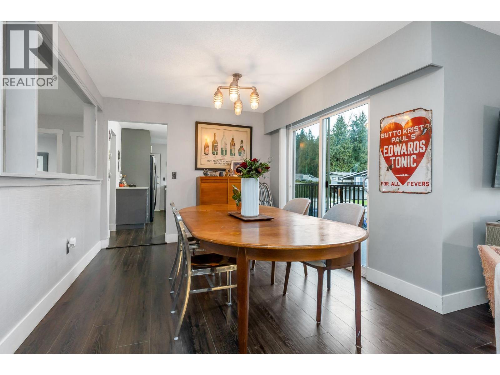 1130 Blue Heron Crescent Property Photo 13
