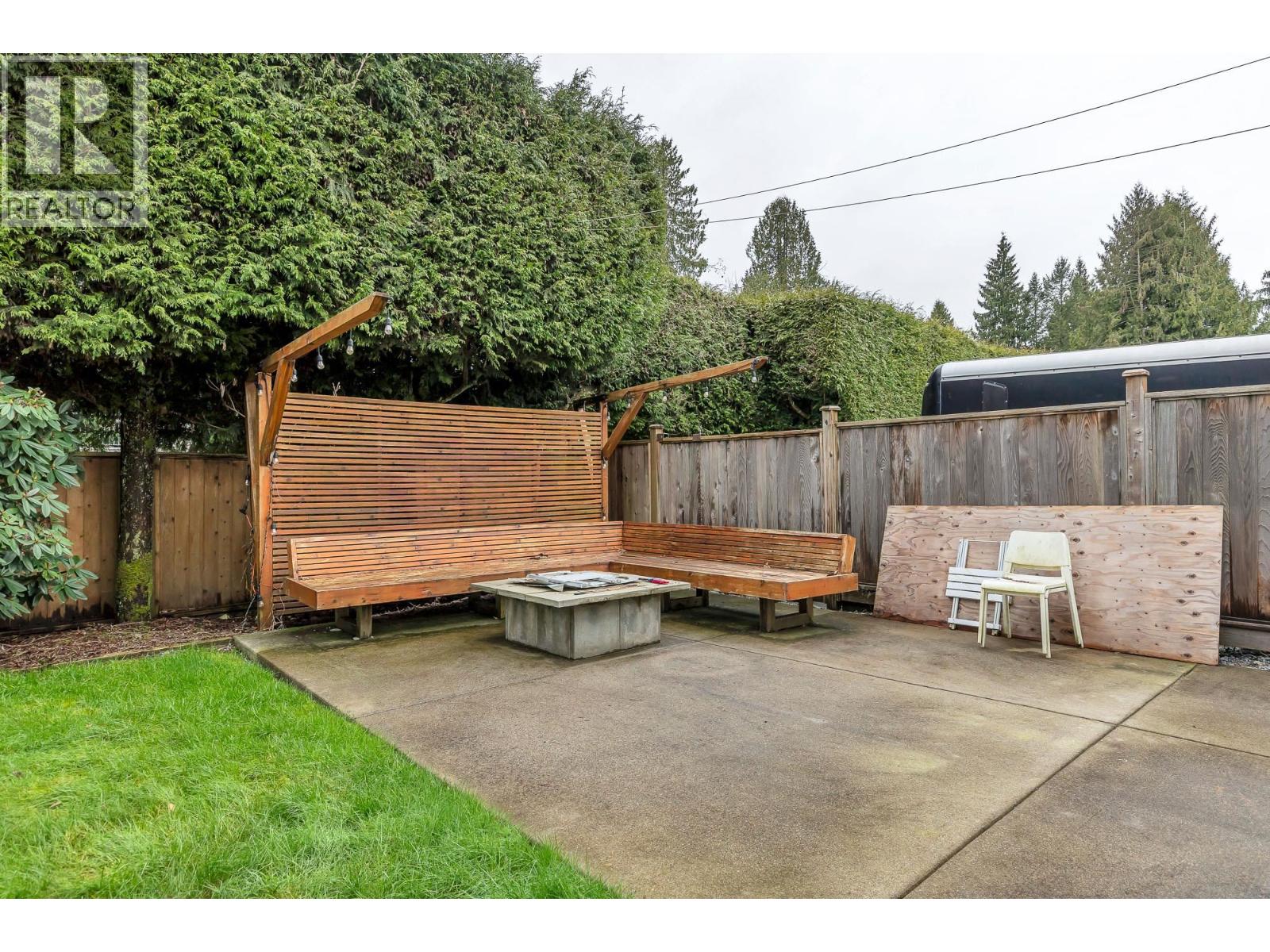 1130 Blue Heron Crescent Property Photo 39