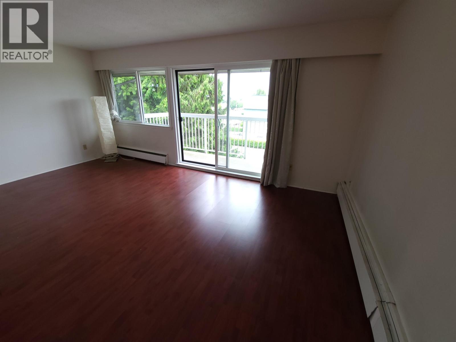 302 8020 Ryan Road Property Photo 6