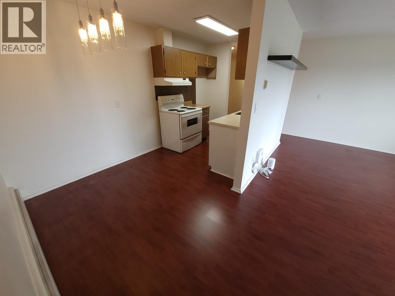 302 8020 Ryan Road Property Photo 8