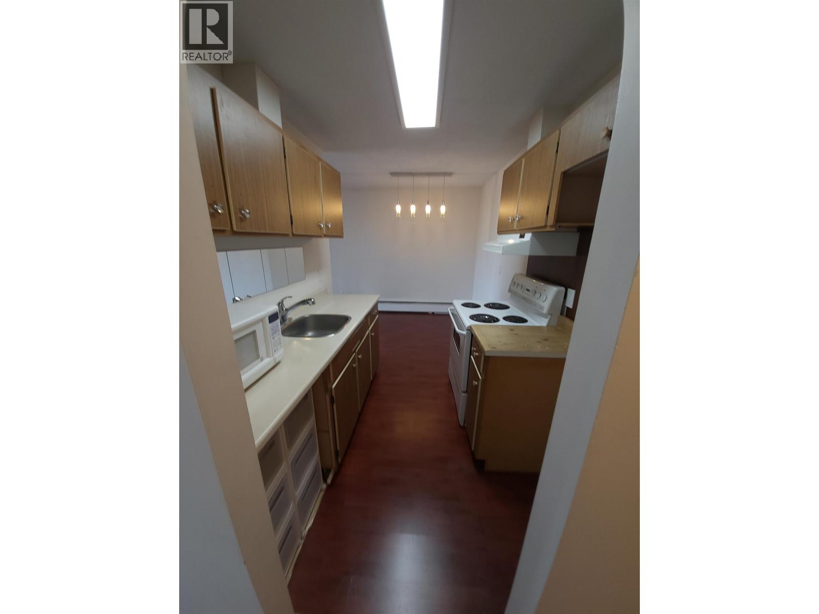 302 8020 Ryan Road Property Photo 9