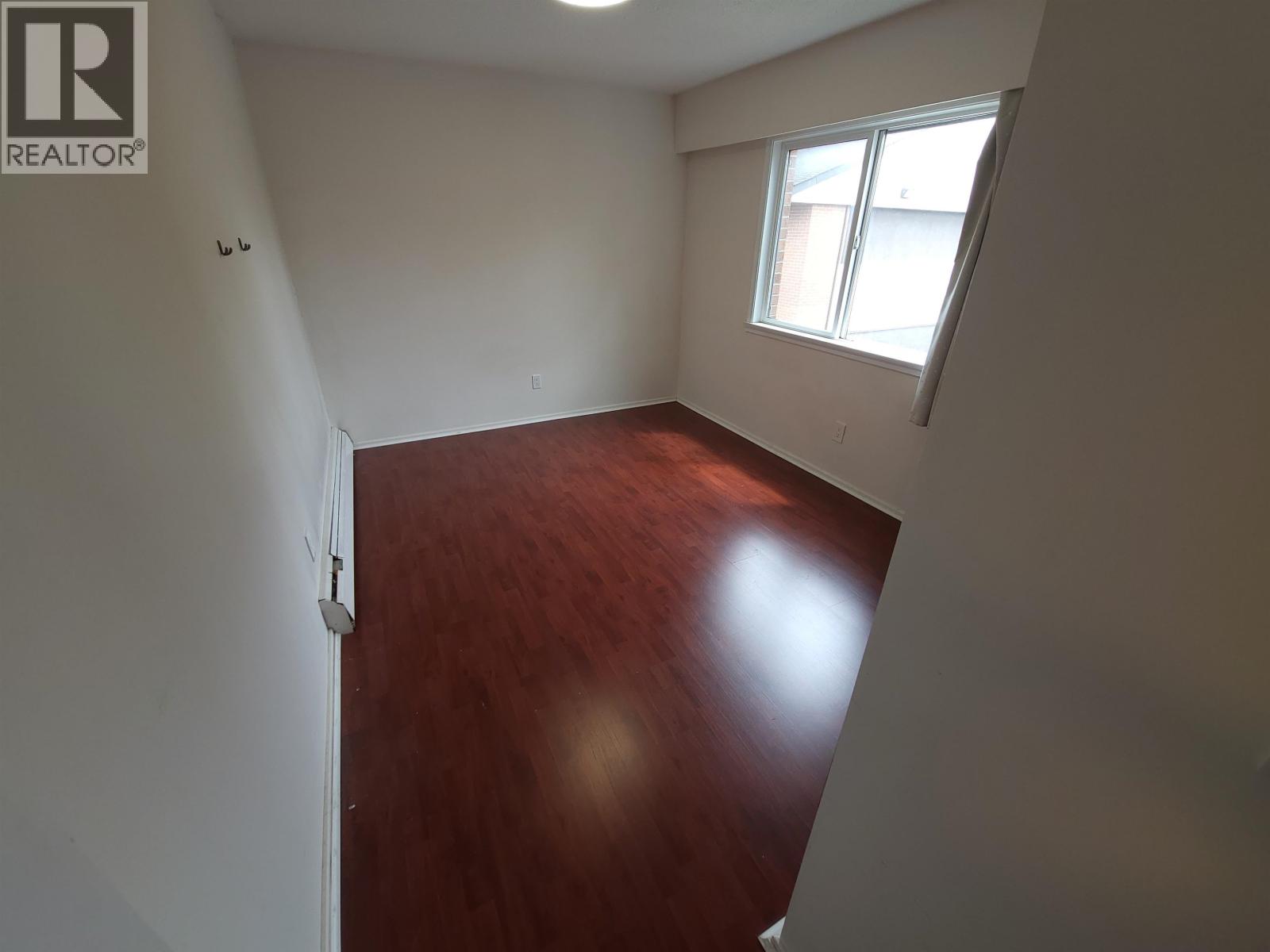 302 8020 Ryan Road Property Photo 13