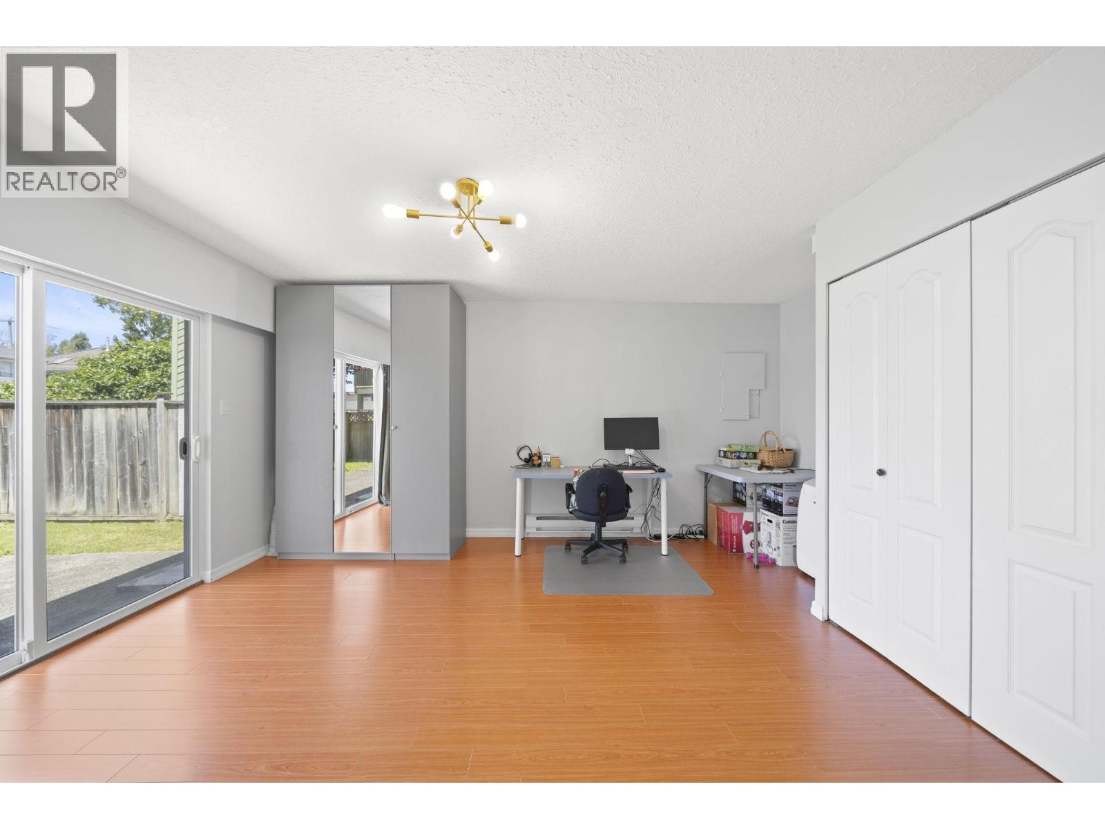 10311 Hollymount Drive Property Photo 9