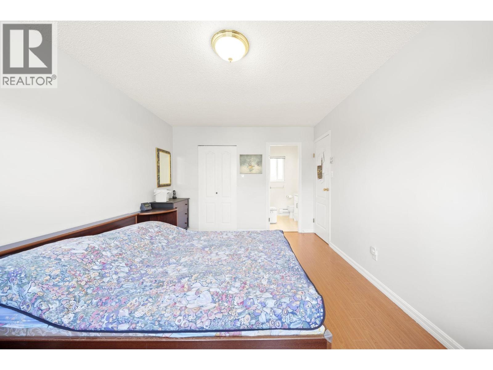 10311 Hollymount Drive Property Photo 12