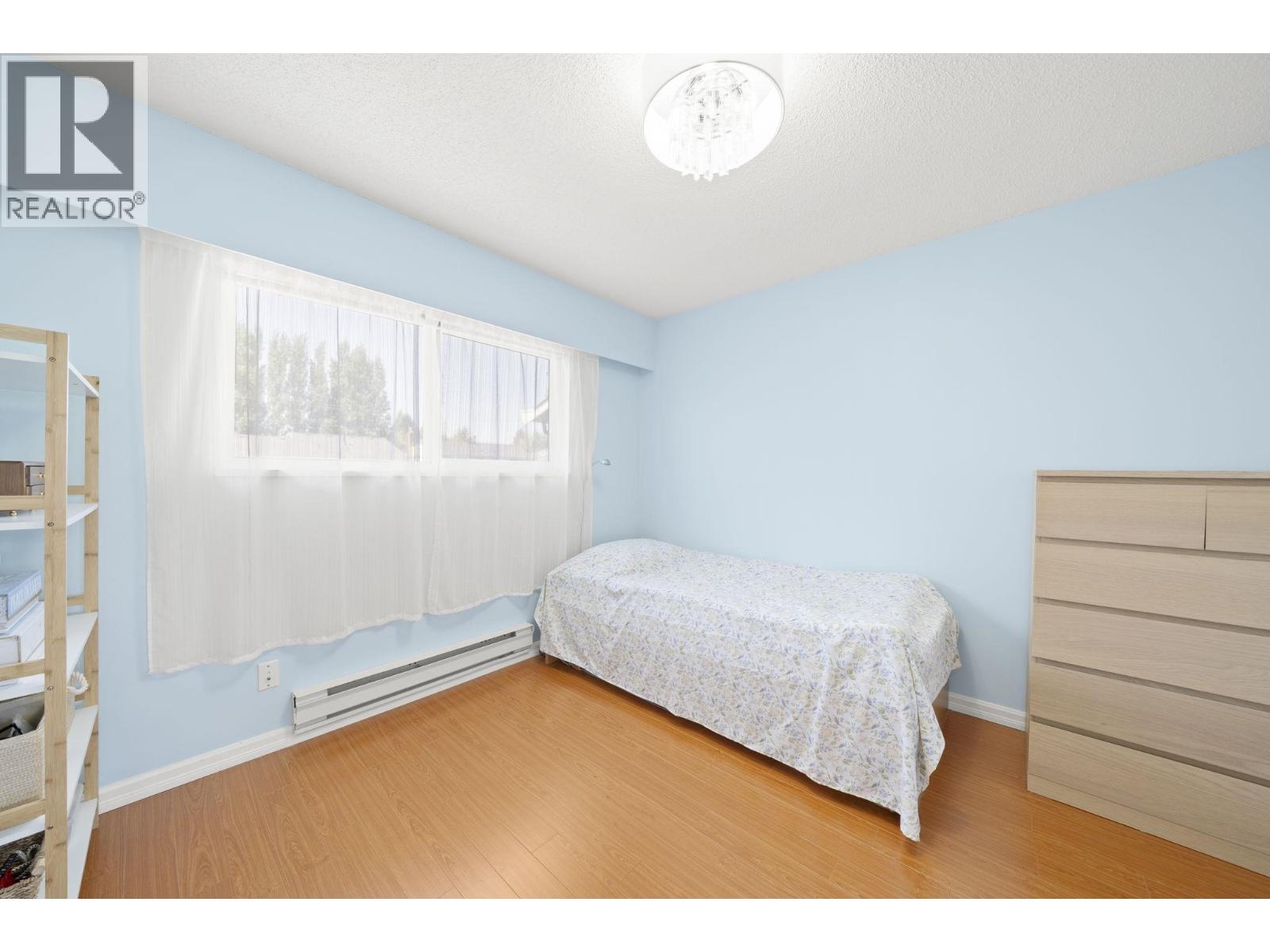 10311 Hollymount Drive Property Photo 14