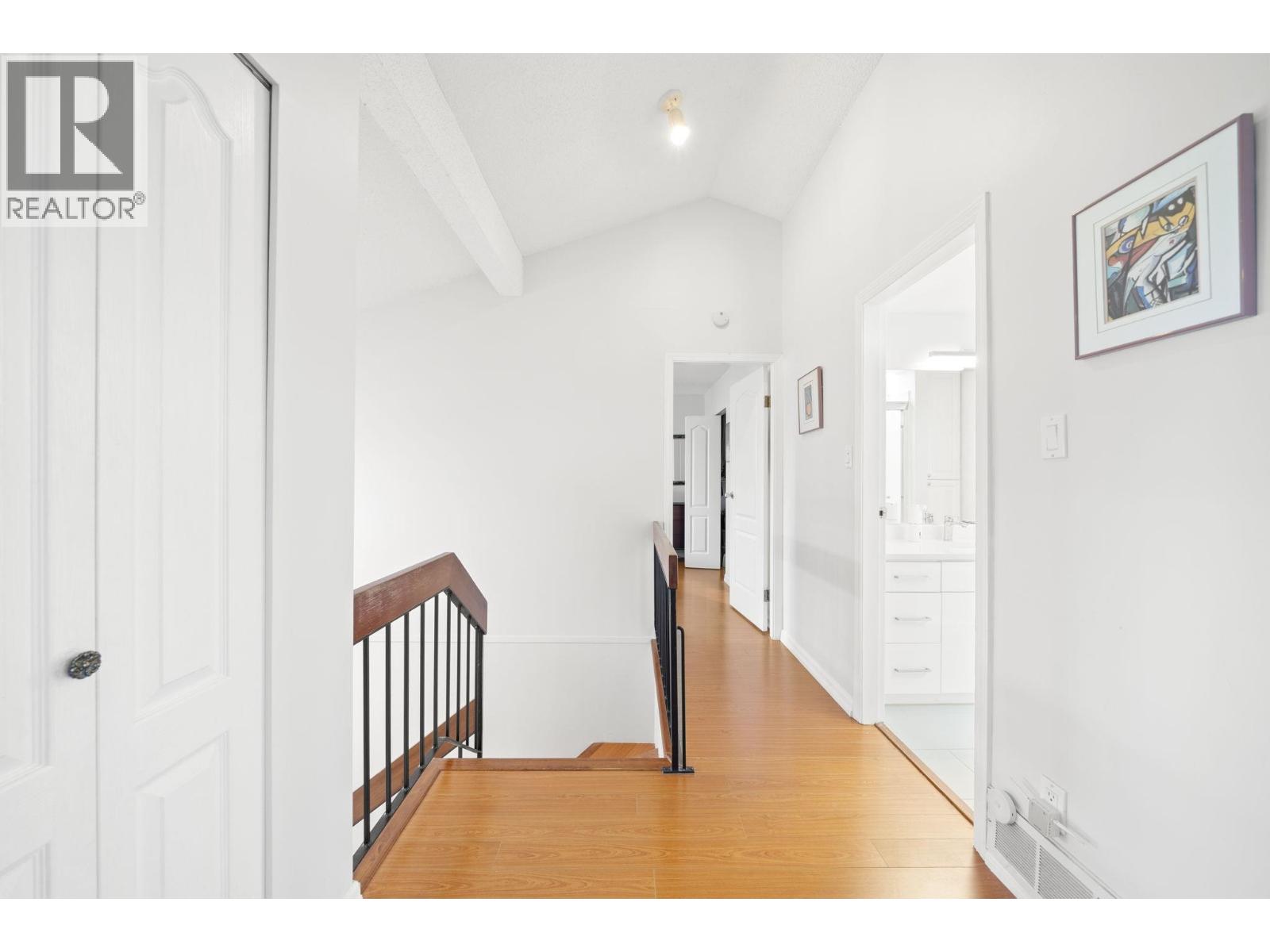 10311 Hollymount Drive Property Photo 15