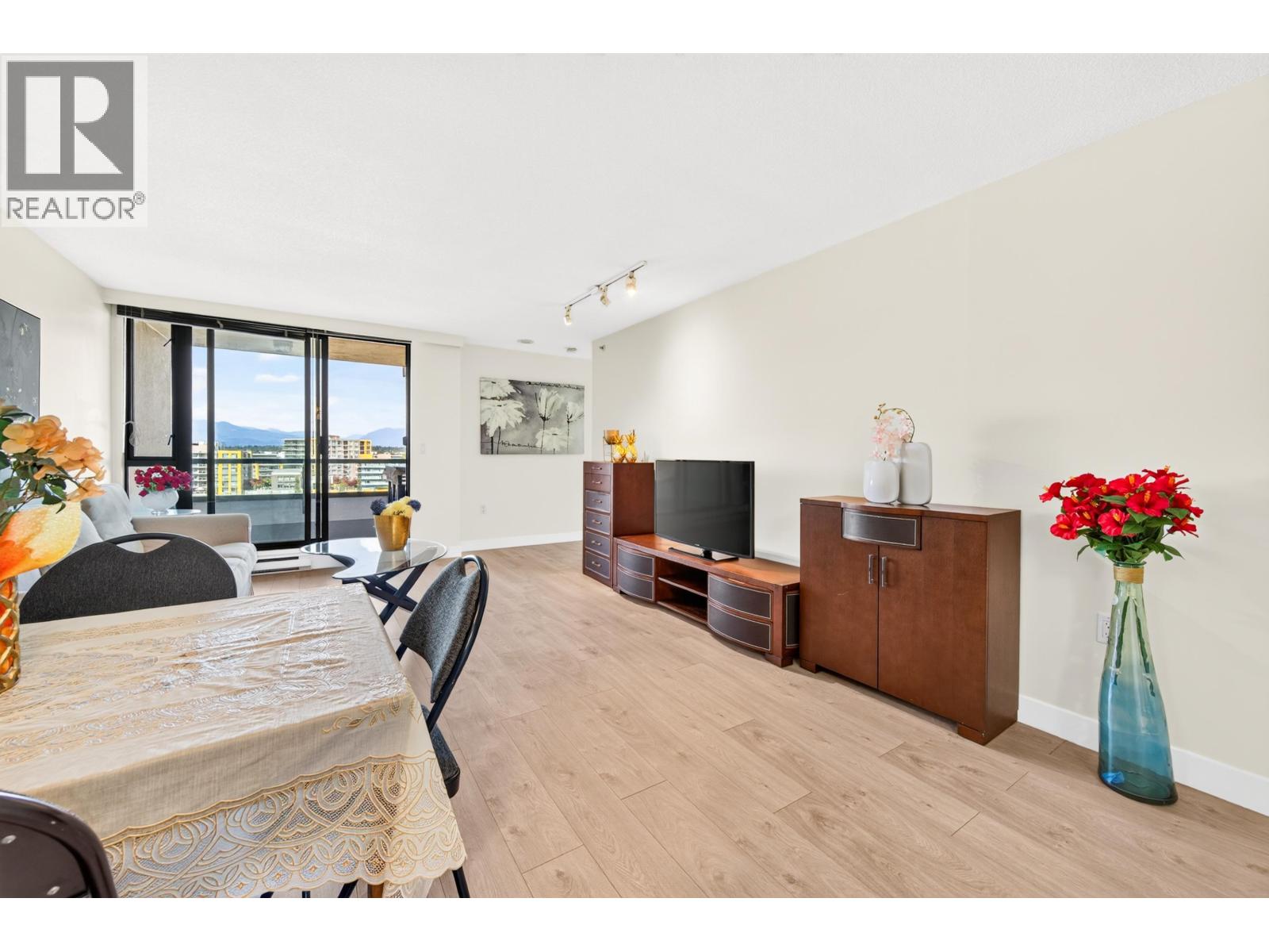 1106 7380 Elmbridge Way Property Photo 20