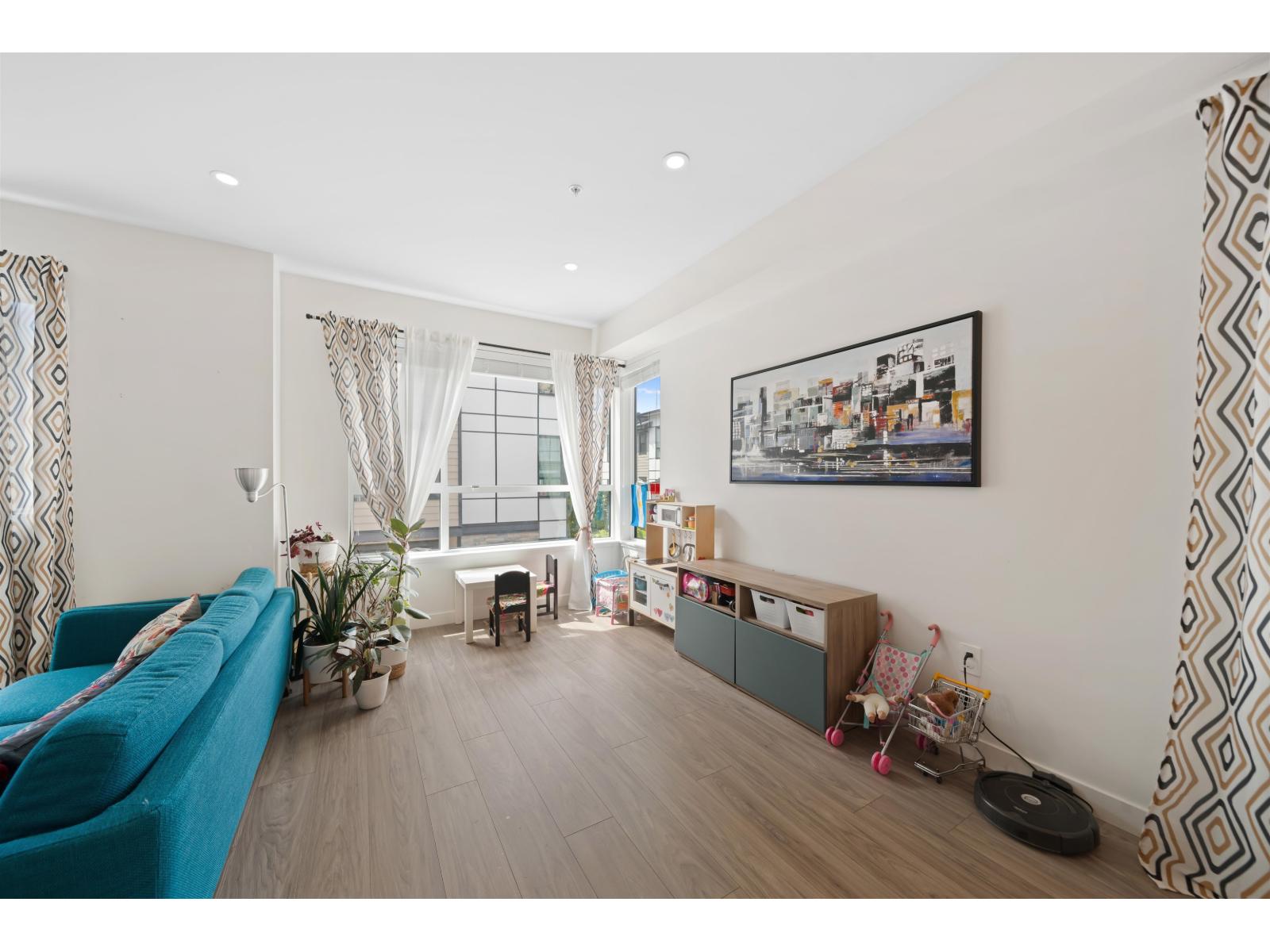 82 20150 81 Avenue Property Photo 12
